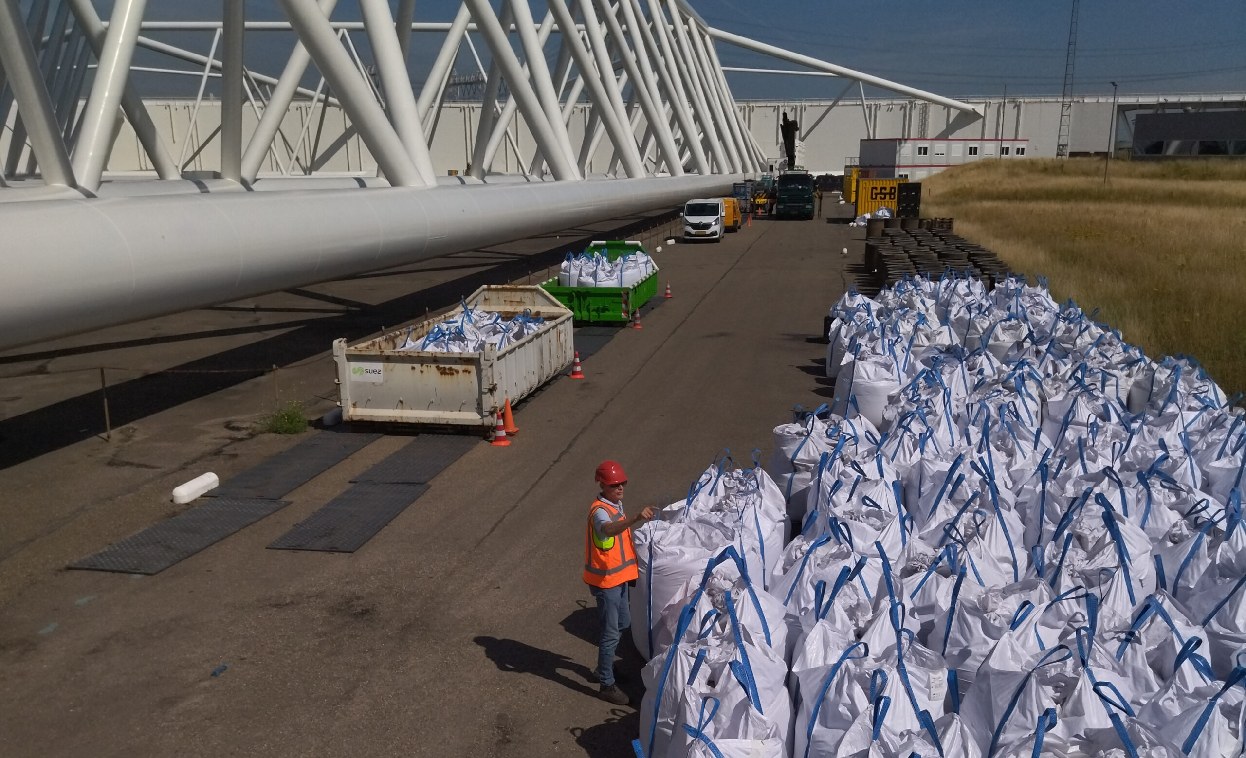 Recyclen van afgestraalde walshuid, Korund én snijzand via BTEQ