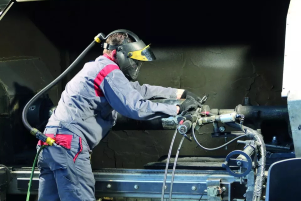 Maakindustrie onder druk: zonder robotisering dreigt Nederland binnen tien jaar terrein te verliezen